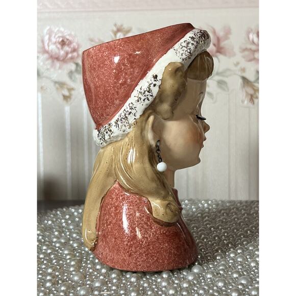 Vintage 6" Santa Hat Lady Head Vase Blonde Pearls Long Eyelashes Wreath Mark - Picture 4 of 7